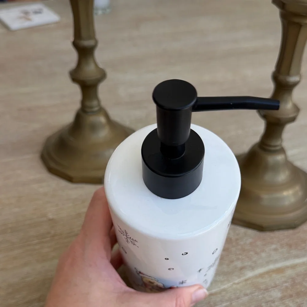 Disney Winnie the Pooh Christmas Soap Dispenser with black pump